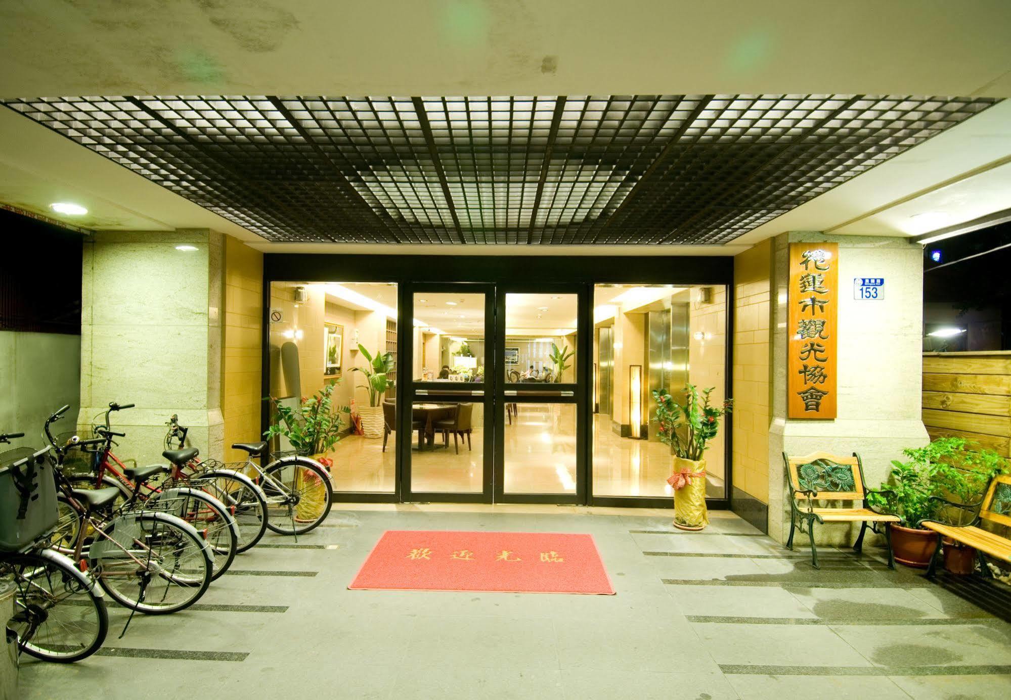 Unique Hotel Hualian Zewnętrze zdjęcie